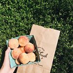 Something new and exciting is coming.....think Açai meets the @thepeachtruck .
.
.
.
#açaibowl #fr...